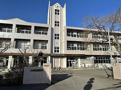 須賀川市立第三中学校 1730m