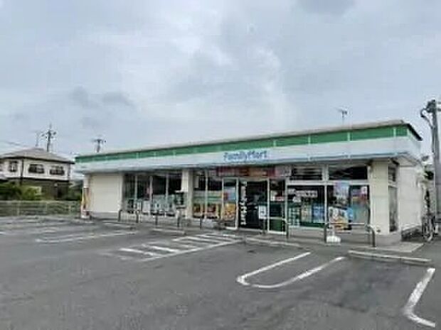 ファミリーマート兼基店(約100m)