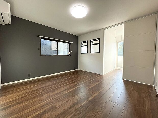 【主寝室】落ち着いた大人な配色の主寝室