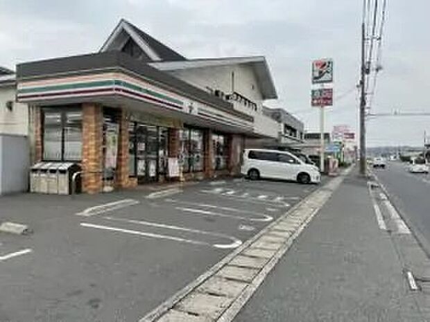 セブンイレブン倉敷中畝10丁目店（約700m）
