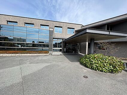 秋本医院 約270ｍ(徒歩約4分)