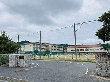 末武中学校 約1,200ｍ(徒歩約15分)