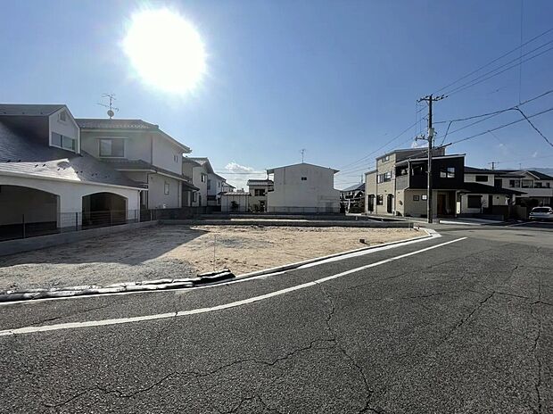 【現地写真】大切な住まいだからこそ、街並みの雰囲気や周辺環境の安心感を、ぜひ現地でご体感ください!
