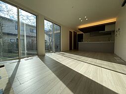 茨城県つくば市松代5丁目12-37他