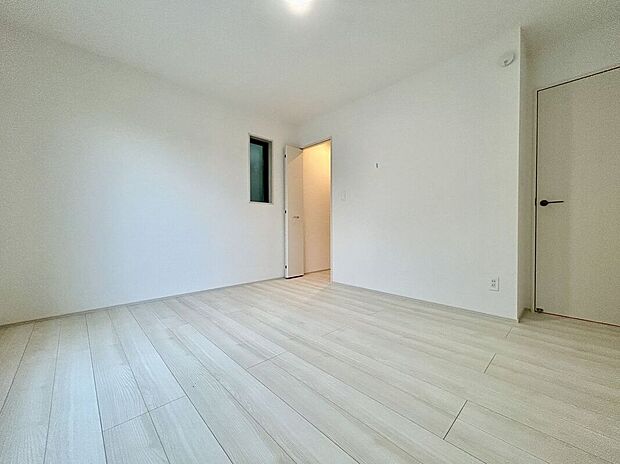 傷が付きにくくお手入れ簡単なフローリングです。