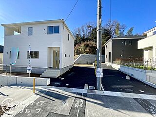 【新築の事ならフロンティアグループまで】Cradle Garden　生駒市萩の台 　全３区画 外観