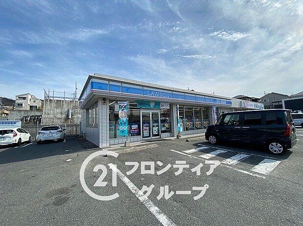 ローソン生駒壱分インター店（約1,100m）