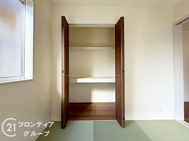 【収納】お布団も収納できる広々とした押入れは、季節のものもたくさん収納しておける便利なスペースです！