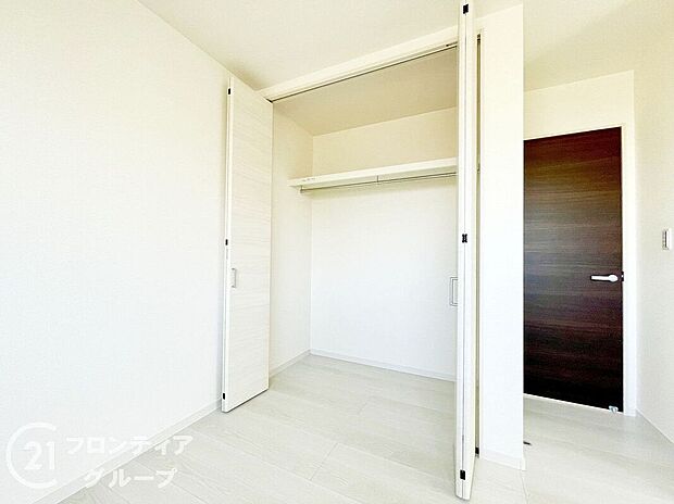 【収納】各室に収納スペ―スがありますのでお部屋スッキリ片付きますね