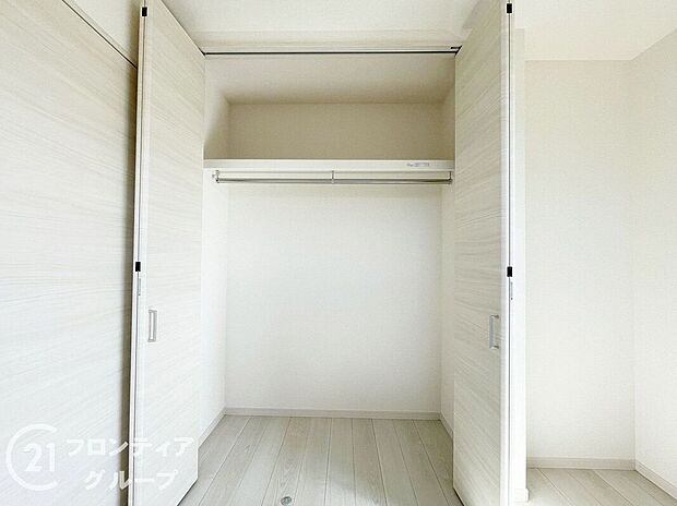 【収納】各室に収納スペ―スがありますのでお部屋スッキリ片付きますね