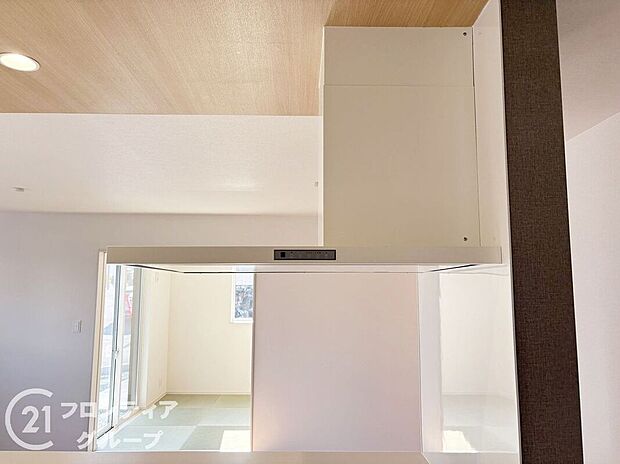 【その他設備】お部屋の空気を、いつもクリーンに。家族の健康を守る換気設備です