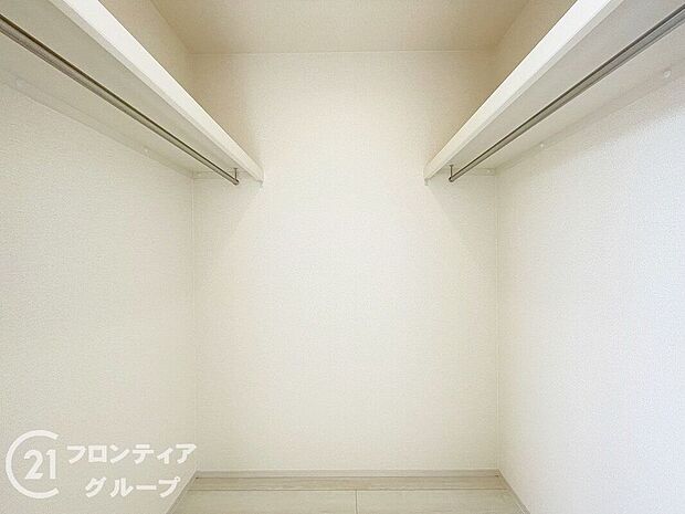 【収納】各室に収納スペ―スがありますのでお部屋スッキリ片付きますね