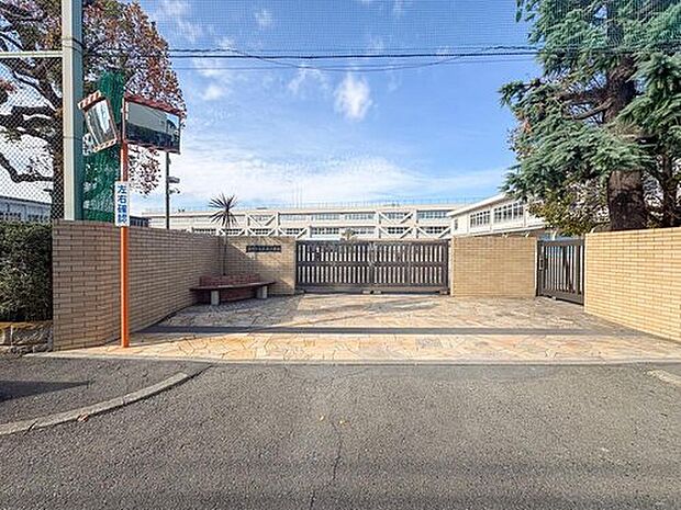 立川市立第五小学校（約286m）