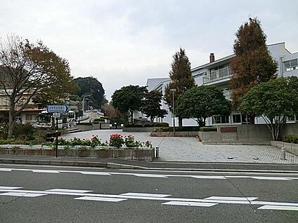 横浜市立本牧中学校 1000m(13分)