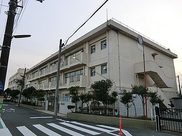 横浜市立宮田中学校(約650m)