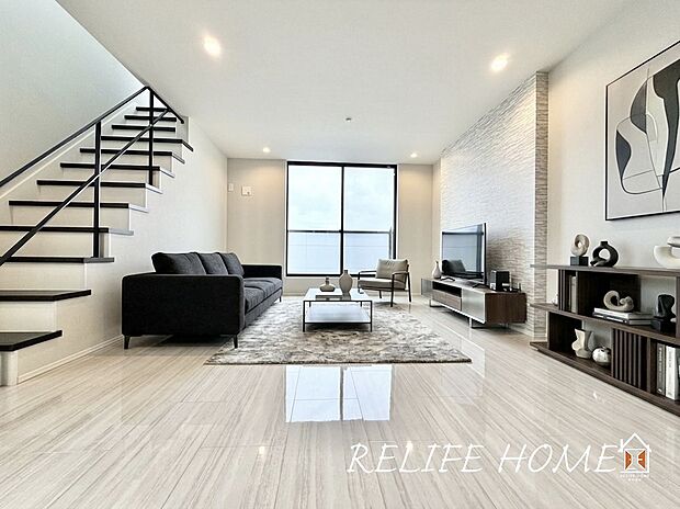 ■Living Room■  ※本画像はAIがCGで家具作成しており、実際の現地に家具は設置されておりません。また、販売価格に家具等は含まれておりません。（１号棟）
