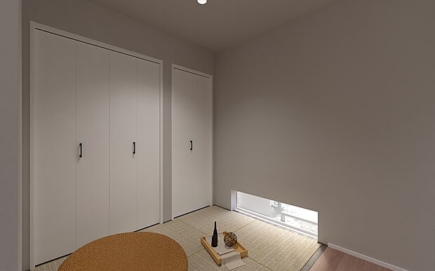 【No.17│タタミコーナー】足元の地窓から柔らかな自然光が入る、趣ある和の空間。モダンな半畳タタミを採用し、LDKとの相性も抜群です。客間としても、家族のリラックススペースとしても重宝します。