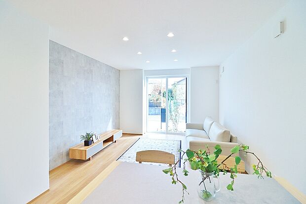 参考プラン:サーラタウンプレステージ知多半田駅南No.7リビングダイニング。