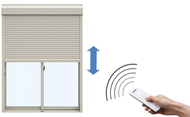 【■電動シャッター(1F仕様)】シンプルなワンタッチ操作で、毎日のシャッターの開け閉めをリllリモコン1つで簡単に操作できます。さらに操作音も静かです。停電などの非常時には手動で開けることができる機能も付いているので安心です。
