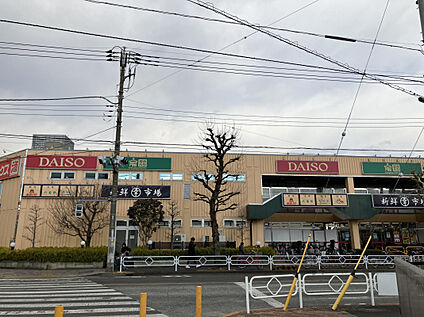 魚耕新鮮幸市場店・DAISO立川幸町店 1049m
