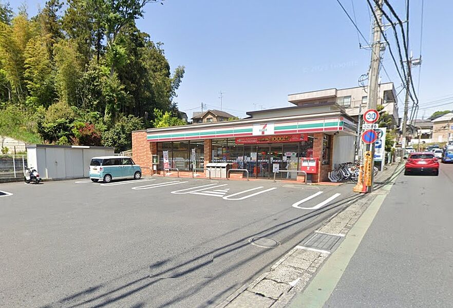 【車・交通】セブン-イレブン 川崎東長澤店