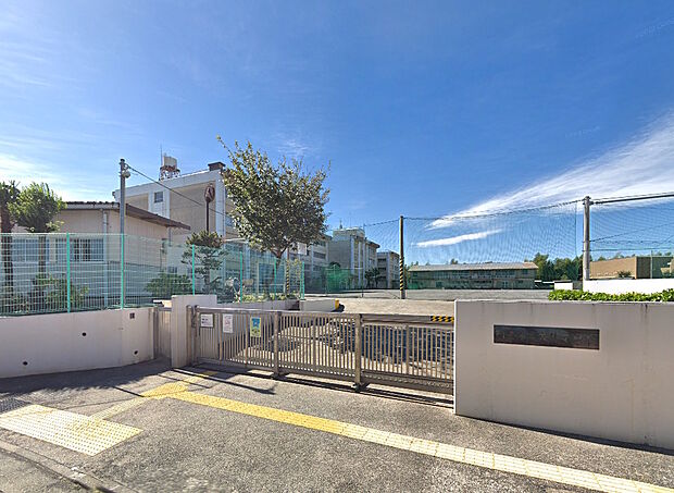 川崎市立犬蔵中学校：（約644m）