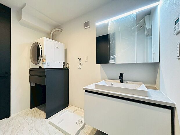 【【洗面室】】同社の施工例