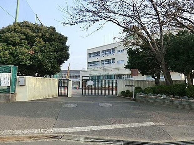 横浜市立中田中学校（約1,200m）