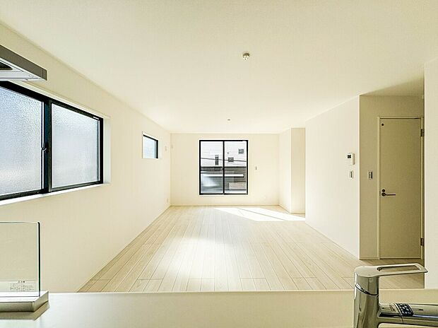 【【LDK18.4帖】】流行に左右されず、将来にわたって価値が継続する「上質」な佇まい。