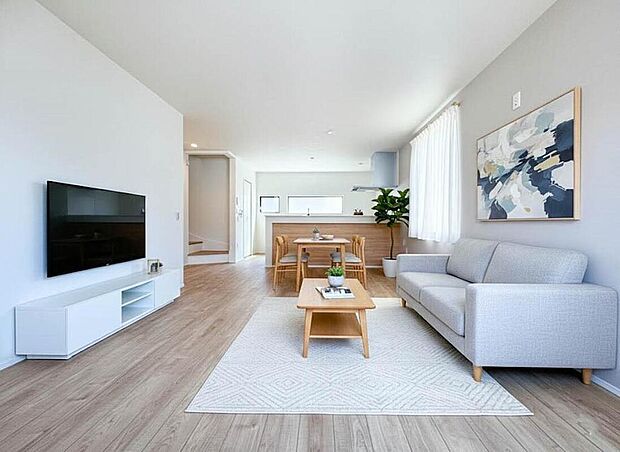 【リビング】充実した生活は伸びやかな居室空間から始まります。快適に・伸びやかに。心の潤いを求める方々へ。※CGにて家具を配置しています。