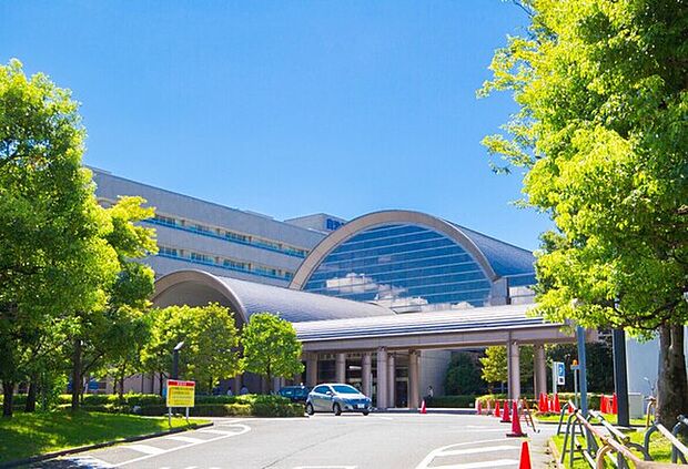 自治医大付属さいたま医療センター（約2,300m）