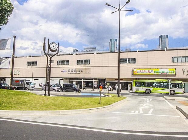 草加駅まで3000m