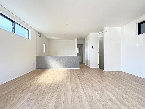 【【3号棟 LDK17.3帖】】床暖房付 リビングダイニング・水回り2階集約プラン、家事効率もアップ！