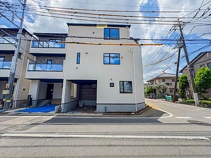 【1号棟／現地外観写真】