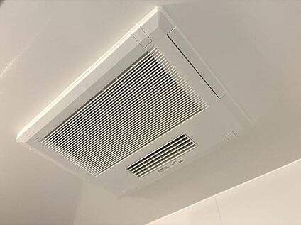 【浴室暖房乾燥機】