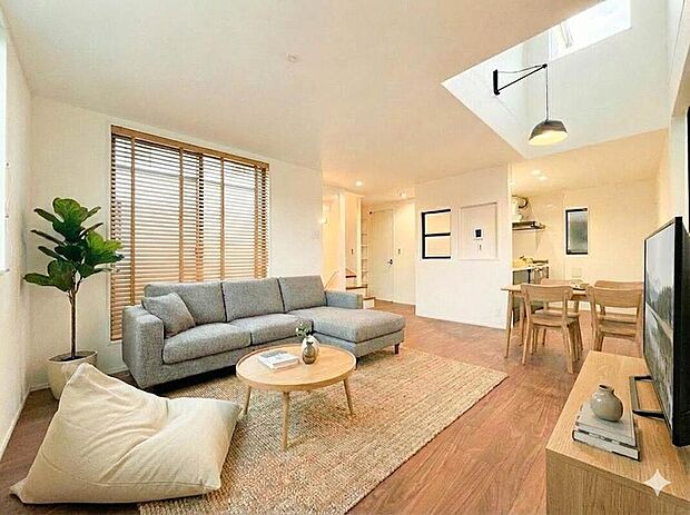 【リビング】明るく開放的な空間が広がる、キッチン・ダイニング・リビング。※家具はCGです。