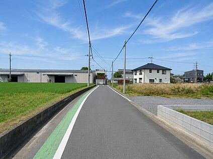 前面道路含む現地写真