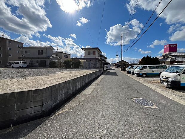 前面道路
2025年2月撮影