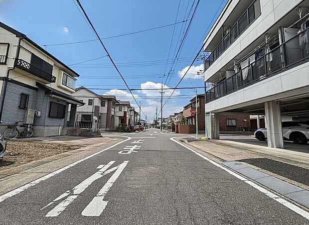 前面道路
2025年12月撮影