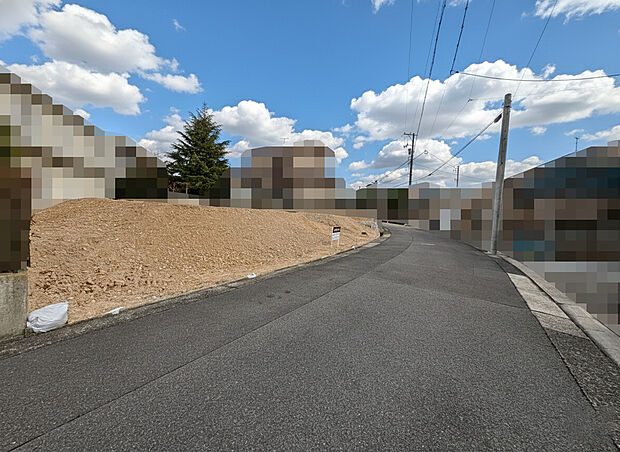 南西側前面道路
2026年1月撮影