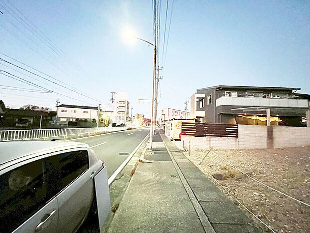 前面道路
2025年12月撮影