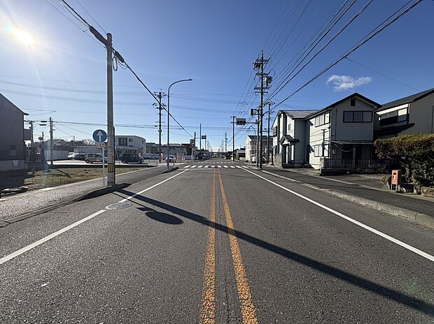 前面道路(2026年1月撮影)
