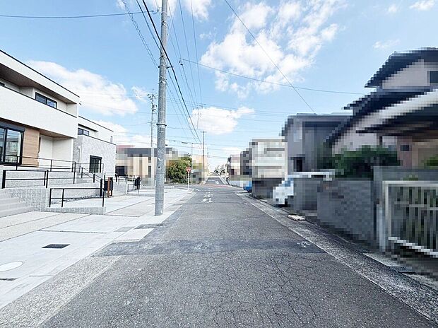 南側前面道路(2025年11月撮影)