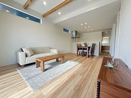 リビング　C号棟現地写真