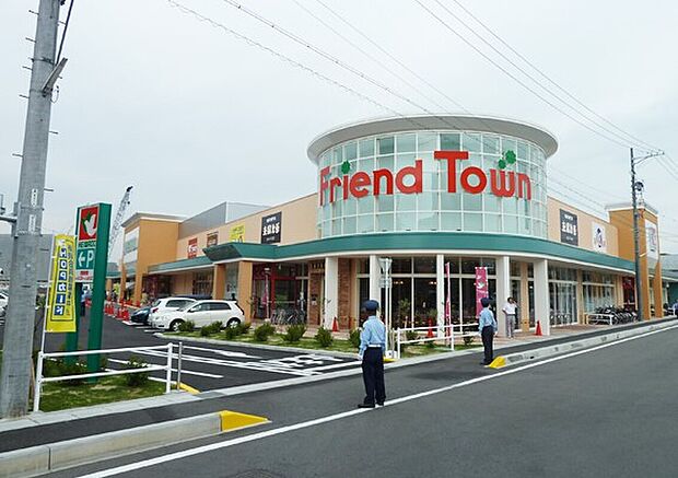 平和堂長久手店(約300m)