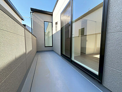 バルコニー A号棟