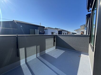 バルコニー B号棟現地写真