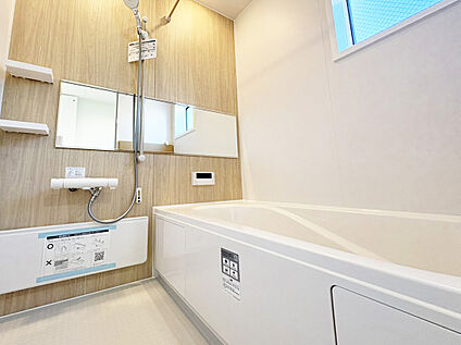 リクシル　システムバスルーム「AX」B号棟