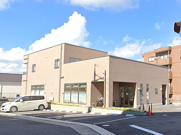 やすまゆファミリークリニック(約230m)