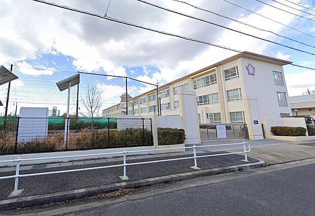 名古屋市立吉根小学校（約650m）